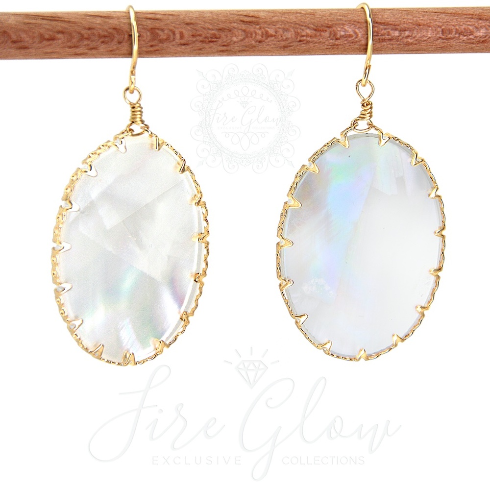 Mother of Pearl Style Oval Gold Tone Earrings - Picture 9 of 16
